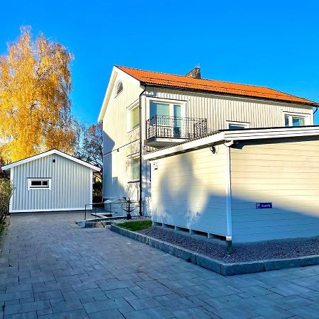 3 Rooms With Private Kitchen & Private Bathroom 5B Gavle Exterior photo
