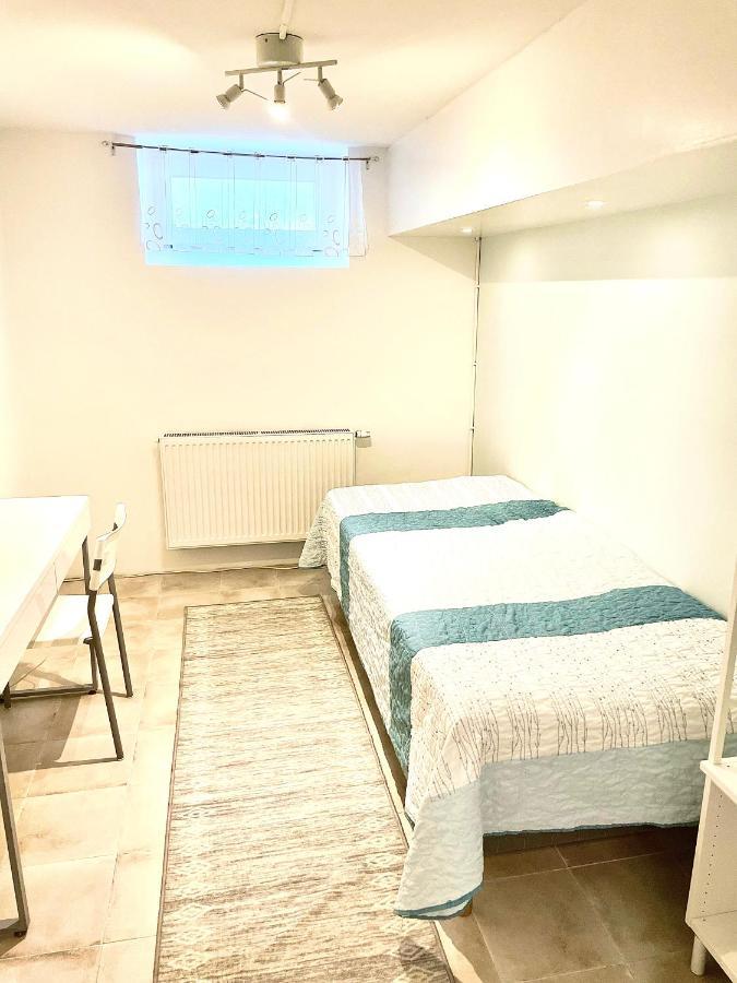 3 Rooms With Private Kitchen & Private Bathroom 5B Gavle Exterior photo