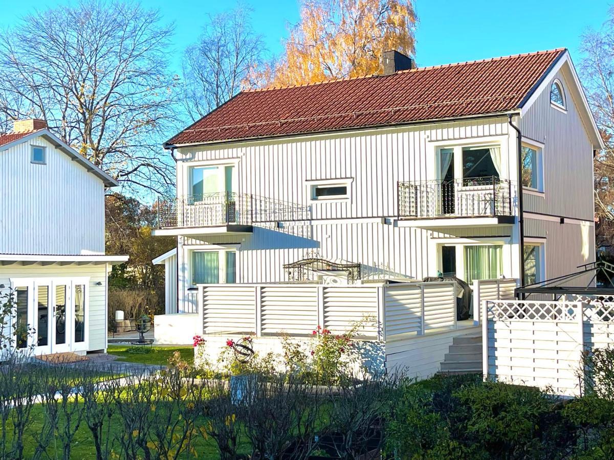 3 Rooms With Private Kitchen & Private Bathroom 5B Gavle Exterior photo