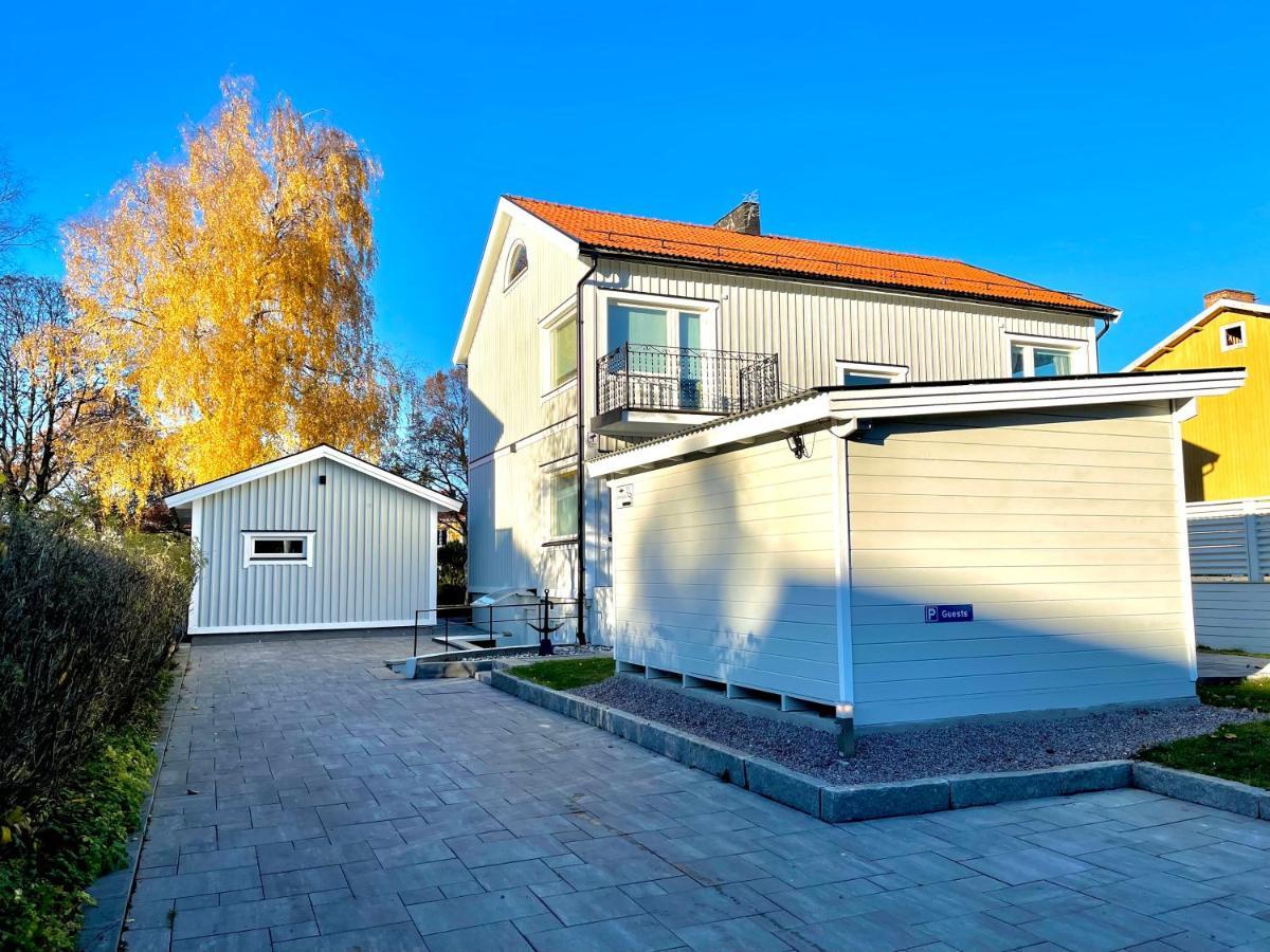 3 Rooms With Private Kitchen & Private Bathroom 5B Gavle Exterior photo